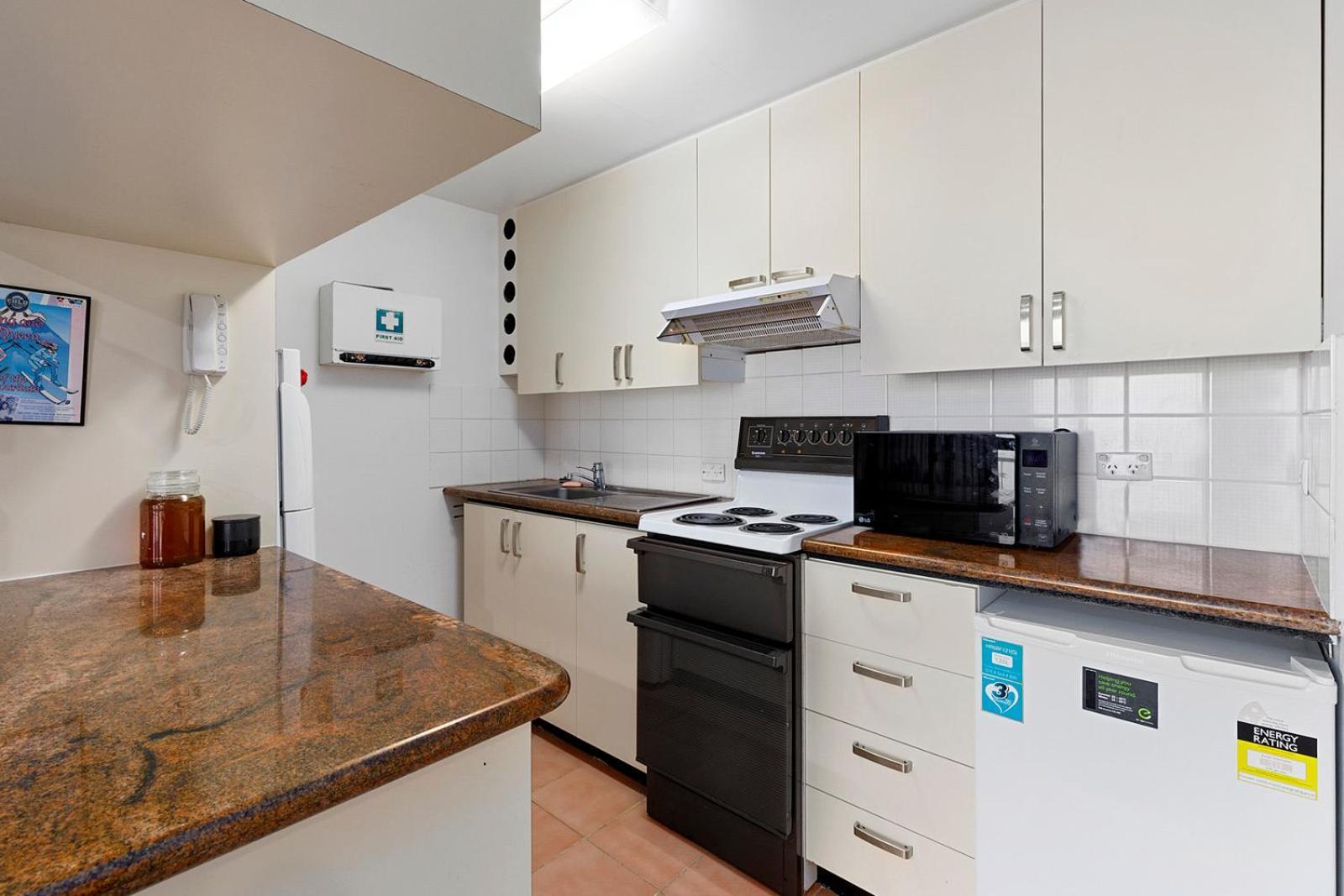 Chalet Apartments - Mt Buller Apartment Rentals Mount Buller Ruang foto