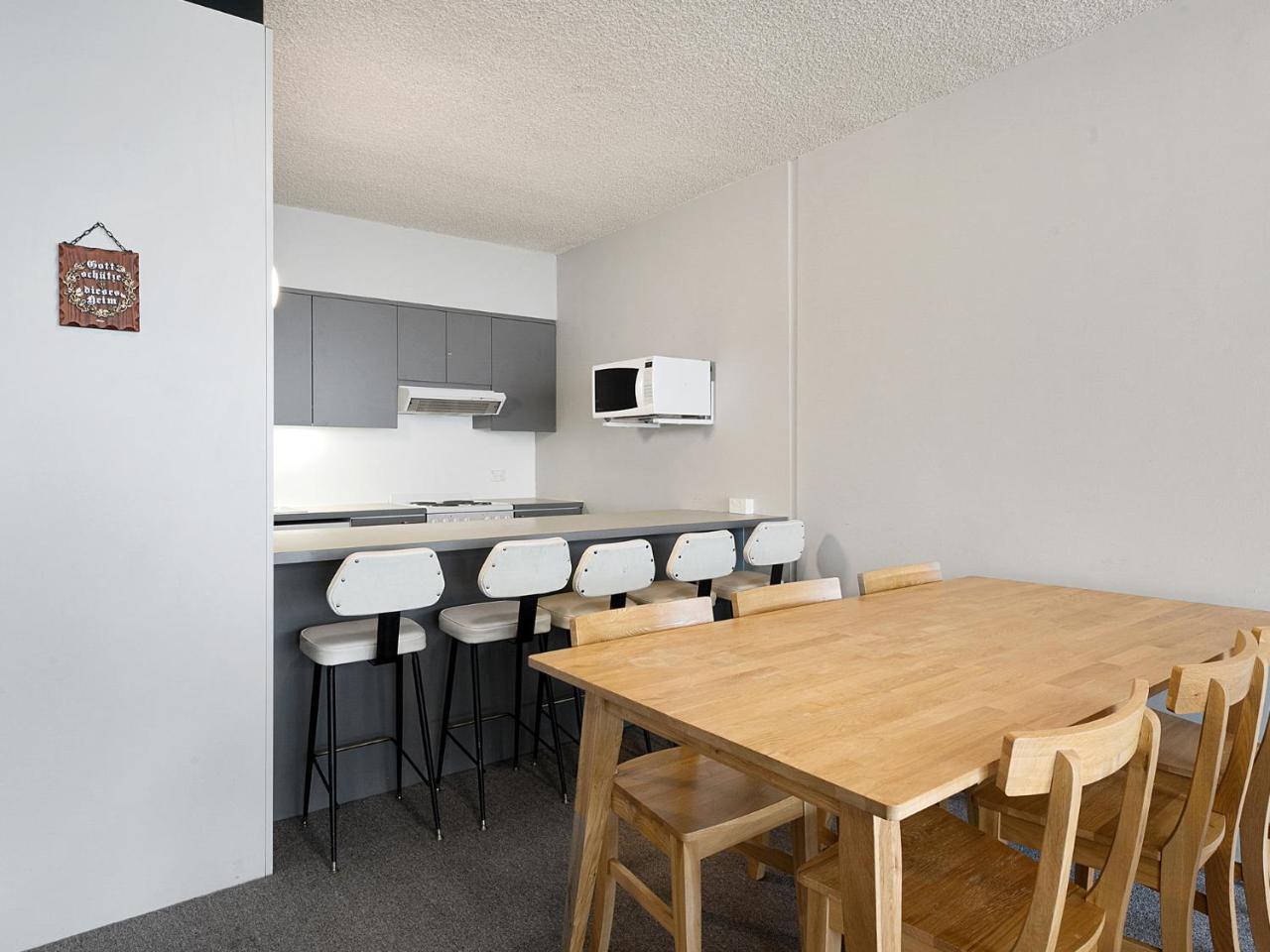 Chalet Apartments - Mt Buller Apartment Rentals Mount Buller Ruang foto