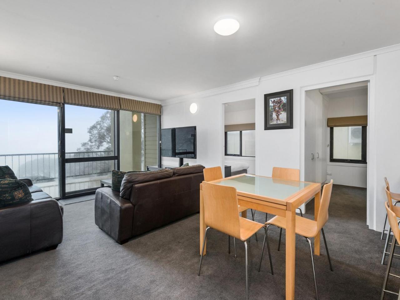 Chalet Apartments - Mt Buller Apartment Rentals Mount Buller Ruang foto